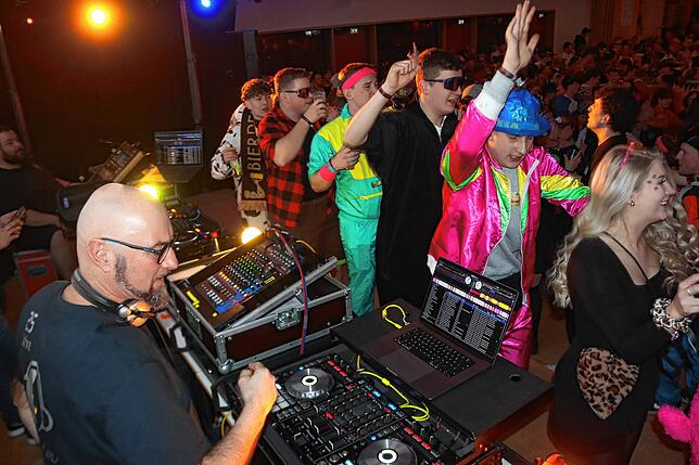 Bild 13: Wikinger feiern Riesenparty zum 40. Geburtstag