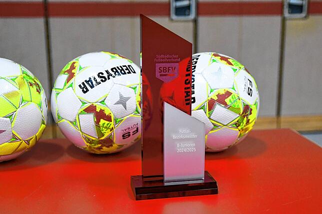 Bild 30: Jubel in Bräunlingen: FC 08 Villingen und FV Tennenbronn holen Bezirksmeistertitel