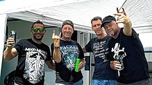 Im Luxus-Camper nach Wacken: Die vier Villinger Robert Logusan, Ingo Höfner, Holger Flaig und Daniel Neumaier (von links) haben viel ...