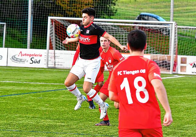 Bild 12: FC Tiengen 08 feiert 8:0-Kantersieg beim FC Rot-Weiß Weilheim &ndash; und wir haben Bilder!