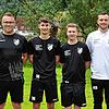 Das Gutmadinger Trainer- und Betreuerteam mit den Neuzugängen. Von links: Stefan Reiser (Sportlicher Leiter), Marc Max (neuer ...
