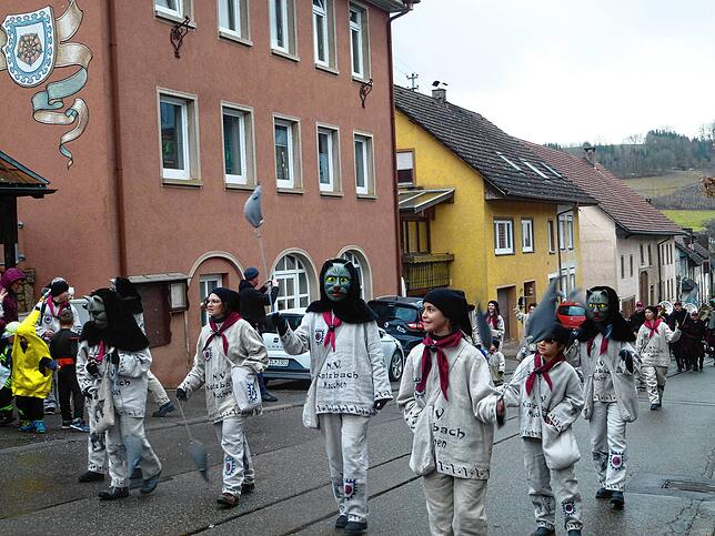 Bild 4: Bilder vom Umzug Mauchen