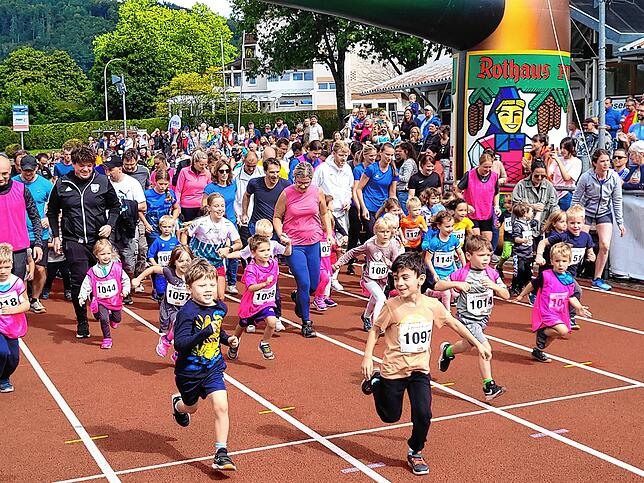 Bild 8: Tolle Bilder des 34. Wehratallauf der Lauffreunde