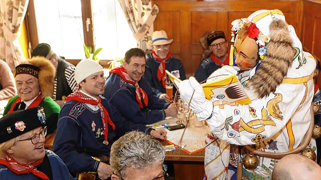 Am Fasnet Zieschtig wird normal im Hirschen gestrählt. Dieses Jahr gibt&lsquo;s beliebte Programmpunkte eben virtuell.