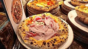 Bild : Pizza wie in Neapel: Bilder von der Eröffnung der neuen Pizzeria am Konstanzer Seerhein