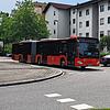 Der Landkreis Waldshut will das Busfahren attraktiver machen und will dafür Bushaltestellen in Mobilitätsstationen ausbauen. Unser ...