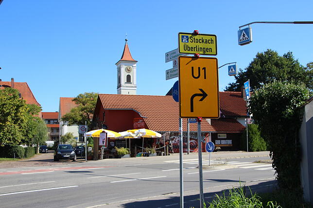 An jeder Kreuzung wird der Verkehr umgeleitet.