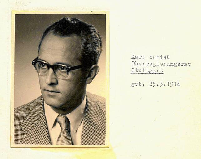Eine Portraitaufnahme aus der Personalakte, die im Kreisarchiv des Bodenseekreises aufbewahrt wird.