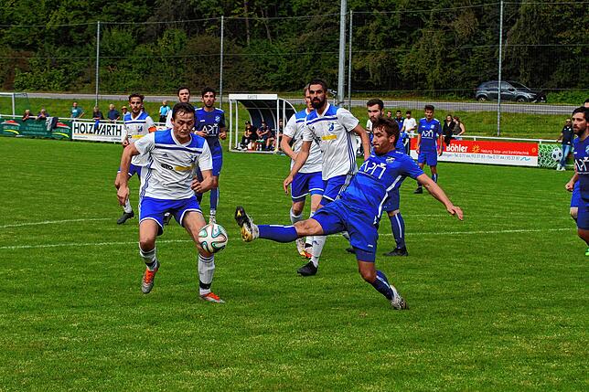 Bild 6: FC Geißlingen gewinnt beim FC Weizen mit 3:2 &ndash; und wir haben Bilder!