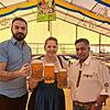 Das Organisationsteam bestehend aus True Etoyan, Jasminka Hund und Naveed Malik freut sich auf das erste Oktoberfest in Friedrichshafen.