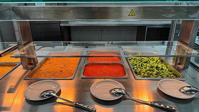 Beispielsweise so sieht das Probeessen aus, das es in der Mensa der Lucian-Reich-Schule bereits Mitte März bei einem Testlauf gab. Foto: ...
