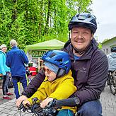 Mountainbiker Tobias Beeskow: Seine Tochter Hilde darf auch mal mit.