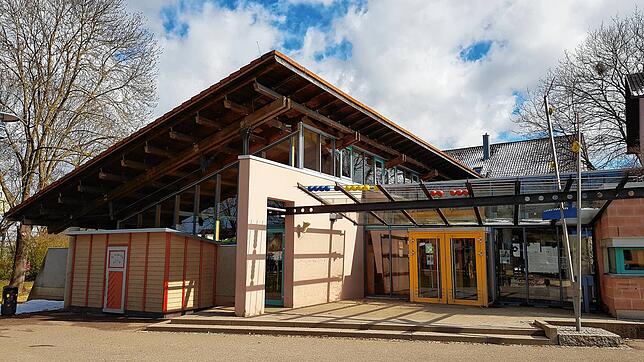 Die Ostbaarschule in Oberbaldingen muss erweitert werden, insbesondere deshalb weil ab 2026 das Angebot einer Ganztagsbetreuung ...