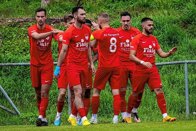 Bild 12: FC Tiengen 08 zieht durch 5:1 beim VfR Bad Bellingen ins Finale ein &ndash; und wir haben Bilder!