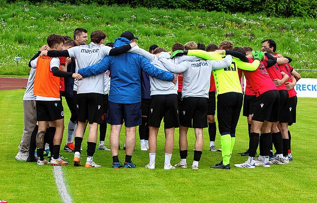 Bild 23: 1:1 im Aufstiegsduell zwischen FC RW Salem II und dem TV Konstanz. Wir waren mit der Kamera dabei!