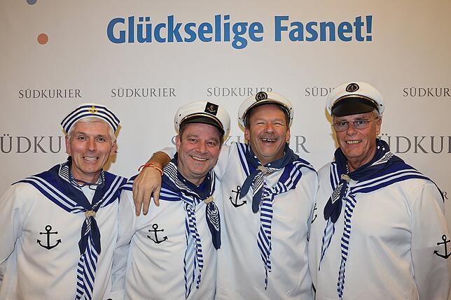 Bild 24: An der SÜDKURIER-Fotowand: Das sind die Gäste der Fernsehfasnacht (Teil 2)