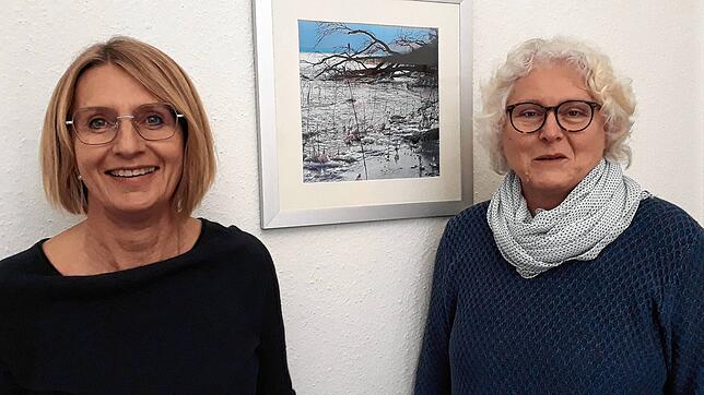 Brigitte Radau (rechts) und Isabell Römer vom Ambulanten Hospizdienst in Friedrichshafen gaben bei einem Online-Seminar Hinweise zur ...