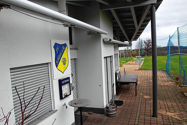 Beim Clubheim des SV Schlatt am Randen hat sich in der Silvesternacht zum 1. Januar 2022 eine Detonation ereignet, bei der zwei Personen ...