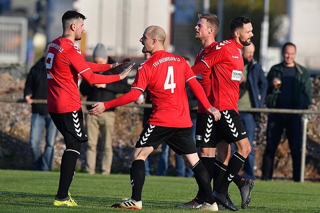 Bild 33: FSV Rheinfelden rettet beim FV Herbolzheim das 1:1 über die Zeit &ndash; und wir haben die Bilder!