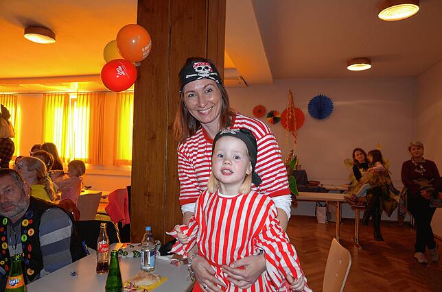 Kinderball der Historischen Narrenzunft Markdor in der Stadthalle.