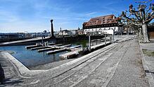 Wo sind denn die Tretboote? Es ist doch noch Wasser im Gondelehafen. Das Team der Bootsvermietung Konstanz Marc Fluck hat viele Gründe, ...
