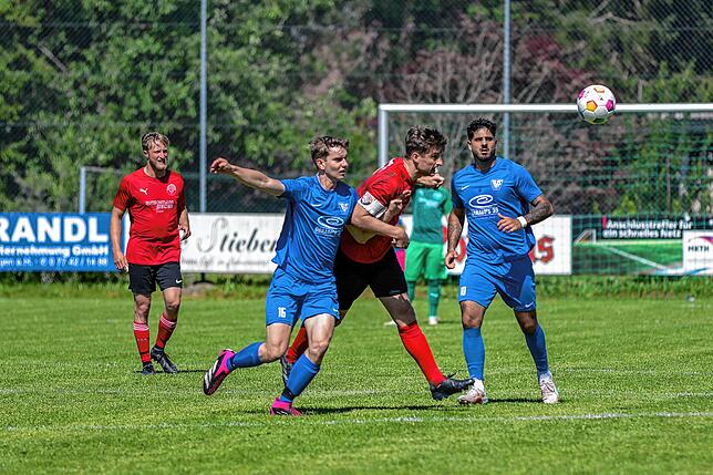 Bild 6: TuS Stetten siegt mit 2:1 beim FC Hochrhein – und wir haben Fotos!