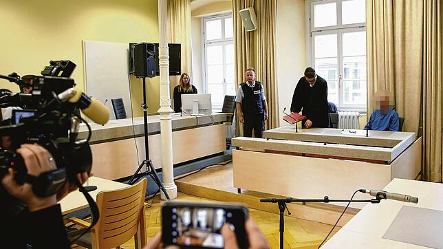 Der Angeklagte Jochen S. beim Auftakt des Prozesses am Landgericht Ravensburg.
