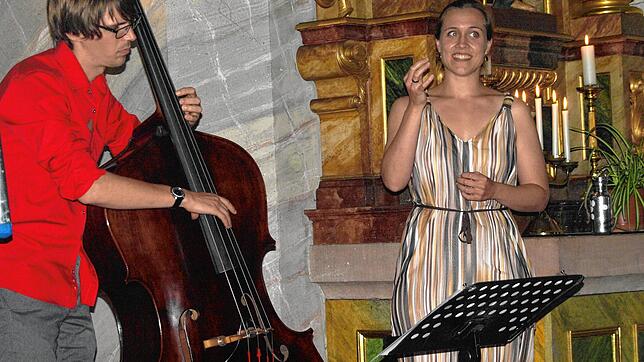 Ausgesprochen gut besucht war die zweite Veranstaltung des diesjährigen Görwihler Kultursommers in der Kirche in Oberwihl, wo Louisa und ...