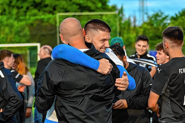Bild 39: FC Wittlingen sichert sich mit 2:1 beim SV Herten den Meistertitel – und wir haben Fotos!