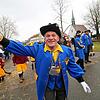 Sigi Burgermeister beim Gemeindeumzug 2018 in Unteruhldingen. Er ist Ehrenpräsident des Narrenvereins Mühlhofen und Fastnachter durch ...