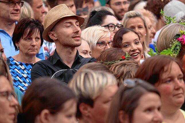 Bild 20: Bilder vom Max-Giesinger-Konzert in Meersburg (2)