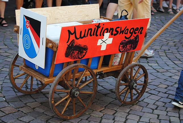 Bild 8: Bilder vom Jubiläumsumzug der 550. Waldshuter Chilbi mit 2000 Teilnehmern