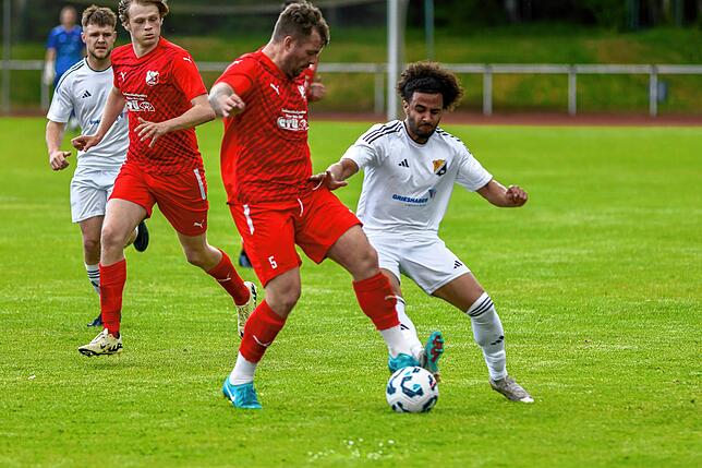 Bild 34: SV 08 Laufenburg besiegt den TuS Binzen mit 5:2 – und wir haben Fotos!