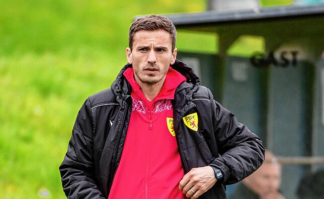 Musa Musliu, Trainer FSV Rheinfelden: „Die erste Hälfte war sehr überzeugend. Wir haben sehr viele Chancen herausgespielt.“