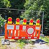 Gesperrt! Ein Schildermeer aus Durchfahrtsschildern seit August an der Wehra Brücke in Wehr-Öflingen, in der Knebelhalde.
