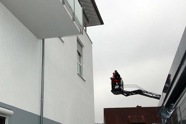 Bild 35: Bilder von der Drehleiter-Demonstration der Feuerwehr Blumberg