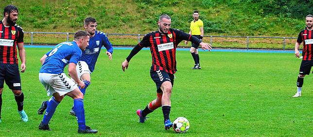 Bild 7: FSV Rheinfelden II gewinnt das Spitzenspiel gegen die SF Schliengen mit 4:1 &ndash; und wir haben die Bilder!