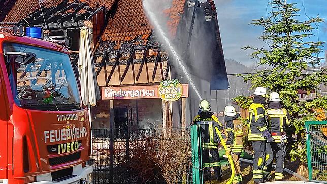 Ein Feuer hatte 2023 das Dorfgemeinschaftshaus Albtal zerstört.