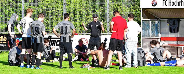 Aufgeben ist keine Option: Trainer Roger Streule sah gegenüber dem 1:4 beim FC Schlüchttal eine deutliche Steigerung beim FC Hochrhein: ...