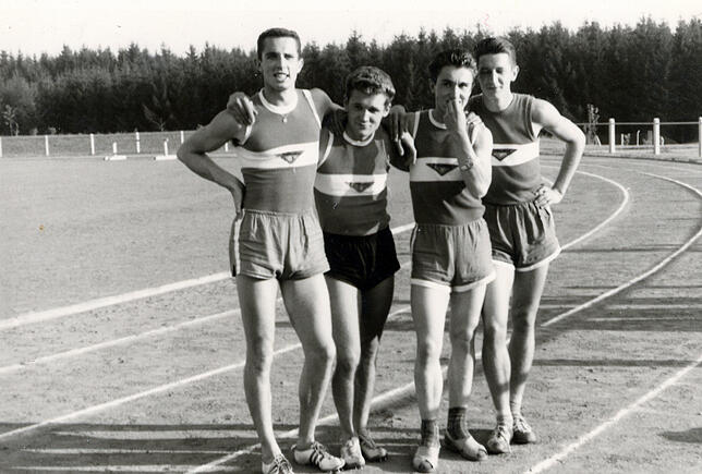 Diese Blumberger 4x100-Meter-Staffel lief bei den Bezirksmeister-Meisterschaften in Villingen 1960 einen Staffelrekord 45,2 Sekunden und ...