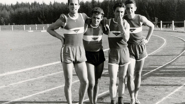 Diese Blumberger 4x100-Meter-Staffel lief bei den Bezirksmeister-Meisterschaften in Villingen 1960 einen Staffelrekord 45,2 Sekunden und ...