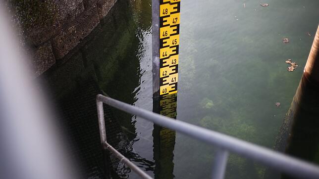 Der Seepegel liegt am Donnerstagmorgen bei 3,99 Meter &ndash; und damit rund 70 Zentimeter höher als noch am Montag.