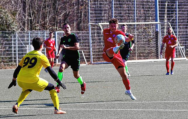 Bild 4: Die besten Bilder der Partie zwischen dem SC Konstanz-Wollmatingen und dem FC Steißlingen