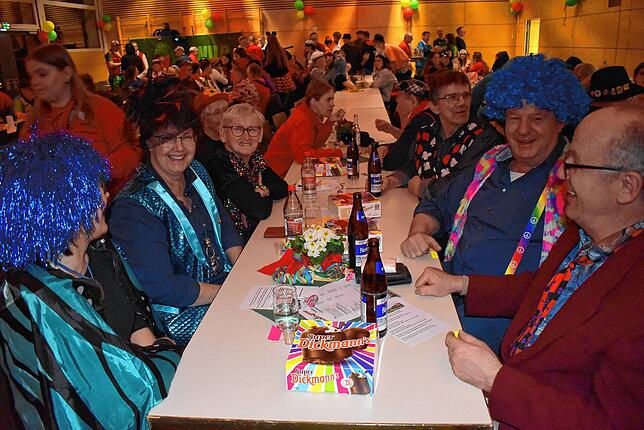 Bild 7: Bunter Abend in Untermettingen – hier sind die Bilder