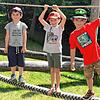 Im städtischen Kindergarten in Bräunlingen werden die Kinder auch während der Schulferien betreut; hier (von links) Daniel, Leon, Paul ...