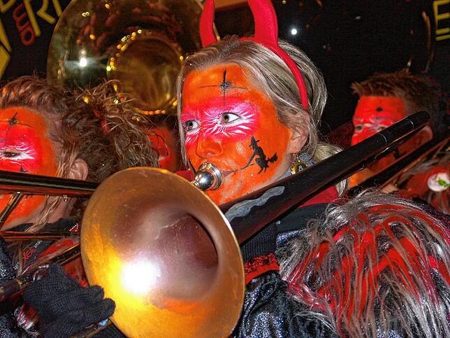 Beim Open-Air-Gugge-Festival tönt der Guggensound grenzüberschreitend von fünf Bühnen.