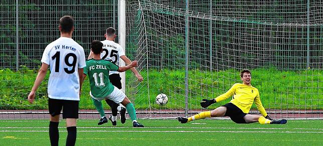 Bild 22: FC Zell muss gegen den SV Herten mit einem Punkt zufrieden sein &ndash; und wir haben die Bilder!