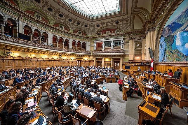 Das Parlament während seiner Sitzung im Dezember im Schweizer Parlamentsgebäude in der Hauptstadt Bern.