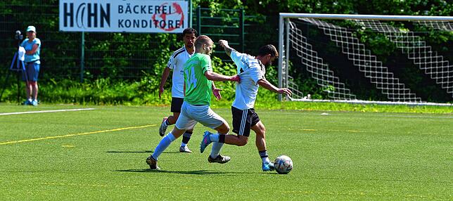Bild 18: SG Mettingen/Krenkingen siegt 5:0 bei der U23 des SV 08 Laufenburg – und wir haben Bilder!
