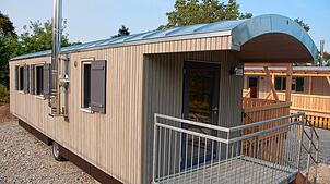 Die Bauwagen für den neuen Naturkindergarten in Adelhausen stehen bereits. Jetzt sucht die Stadt Rheinfelden noch Personal für die ...